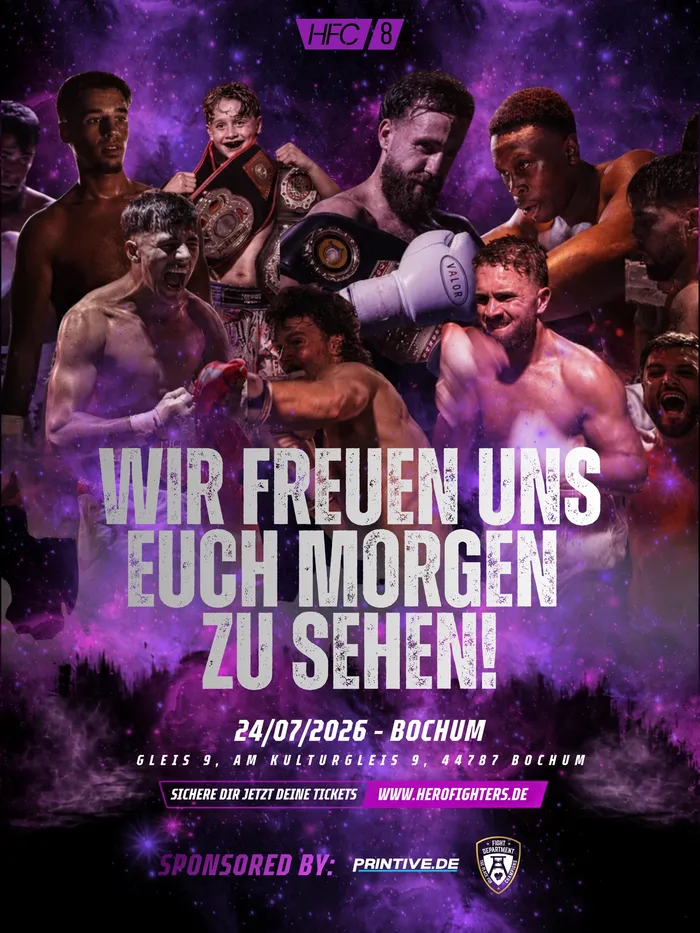Event-Plakat für Hero Fighters 8 in Bochum mit Kämpfern vor violettem Hintergrund